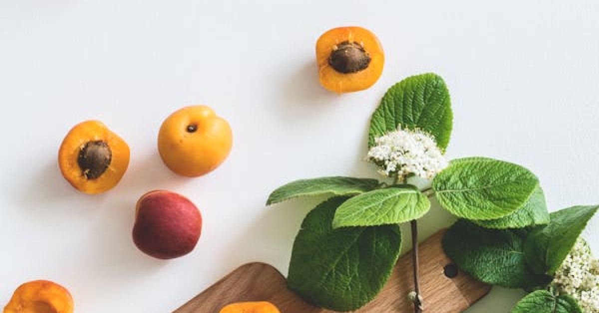 5 Benefits Of Local Honey People With Allergies Shouldn't Ignore