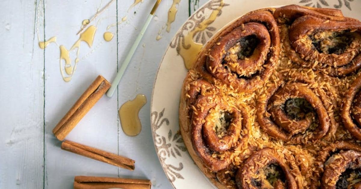 Benefits of Honey and Cinnamon: Are These 2 Superfoods Better Together?